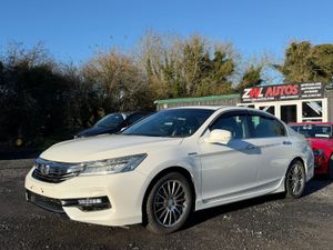 17 Honda Accord 2.0 hybrid auto very top spec - Image 2