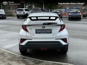 Toyota C-HR HYBRID SPORT*** 1 OWNER FROM TADG RIOR - Image 4