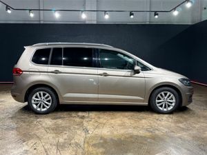 Volkswagen Touran 1.4L PETROL AUTOMATIC - 7 SEATER - Image 3