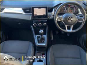 Renault Captur dCi 95 Iconic - Image 2
