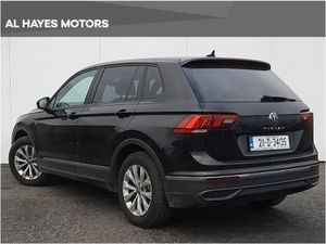 Volkswagen Tiguan **BLACK PACK**2.0 TDI LIFE MODEL - Image 3