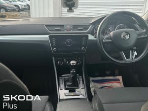 Skoda Superb 2.0 TDI 150bhp Ambition - Image 2