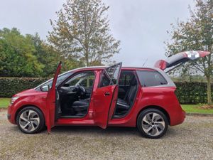 GRAND PICASSO 2 LTR, 2 YR WARRANTY, VERY HIGH SPEC - Image 2