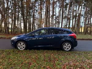 Ford Focus 2012 Diesel Hatchback - Image 4