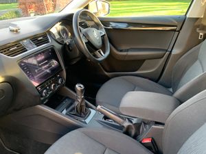 Skoda Octavia 2018 only 134kms TDi - Image 2