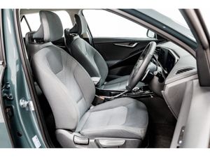 Kia Niro 2 Auto 64.8kWh 200HP - Image 3