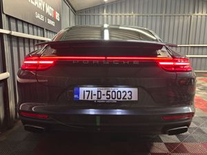 2017 Porsche Panamera Panamera 4 E-Hybrid Executiv - Image 2