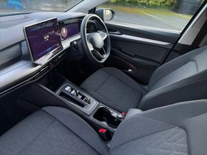 Volkswagen Golf EDITION 75 1.5TSI MHEV 116HP AUTO - Image 3