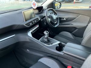 Peugeot 3008 1.5 BlueHDi 130bhp Active - Image 3