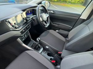 Volkswagen Taigo LIFE 1.0TSI 95HP MANUAL - Image 3