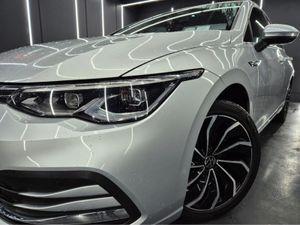 Volkswagen Golf S 1.5 TSI MANUAL 6SPEED FWD 130HP - Image 3