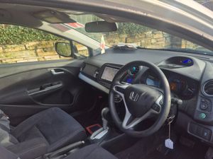 Honda Insight 2012 hybrid automatic 112klms - Image 3