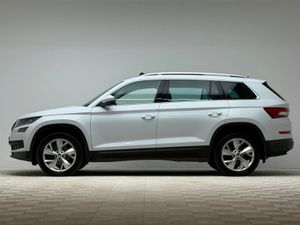 Skoda Kodiaq STYLE 2.0 TDI 150HP 4X4 *7 SEATER* - Image 4