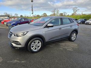 Vauxhall Grandland X SE Premium - Image 2
