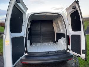 Volkswagen Caddy 2017 - Image 3