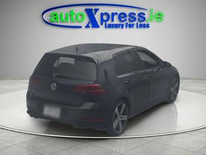 Volkswagen Golf R Line 4MOTION 2.0 Automatic - Image 3