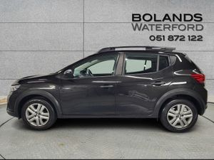 Dacia Sandero Stepway TCe 100 LPG STEPWAY Essentia - Image 4