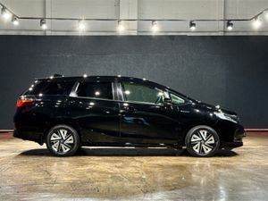 Honda Shuttle HYBRID 1.5L AUTOMATIC - REVERSE CAME - Image 3