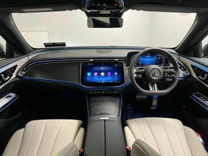 Mercedes-Benz E-Class 300de AMG - 20 Inch Alloys - - Image 4