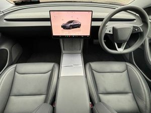 Tesla Model 3 RWD NEW MODEL - Image 2