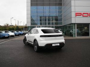 Porsche Macan Electric - Image 3