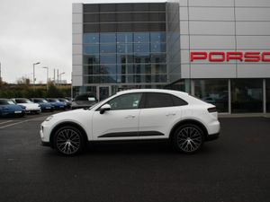 Porsche Macan Electric - Image 4