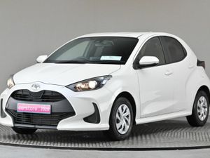 Toyota Yaris *JAN 2026 PRICING NOW**1.0 AUTO PETRO - Image 3