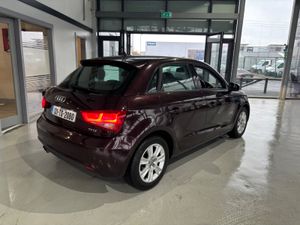 Audi A1 2013 - Image 2