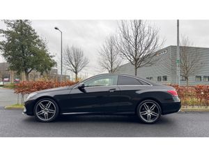 Mercedes-Benz E-Class 2.0 AMG AUTO *ONE OWNER* - Image 2