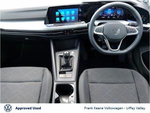 Volkswagen Golf LIFE 2.0 TDI 115HP *REAR VIEW CAME - Image 2