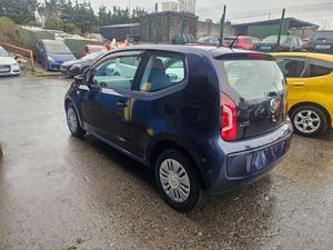 2013 Volkswagen Up 1.0 / Automatic - Image 4
