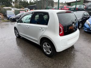 2013 Volkswagen Up 1.0/ Automatic - Image 4