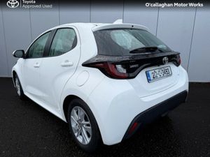 Toyota Yaris YARIS 1.0 LUNA - Image 3