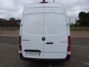 2021 Mercedes-Benz Sprinter 315 L3H2 - Image 4