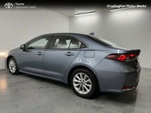 Toyota Corolla COROLLA HYB LUNA SALOON - Image 3