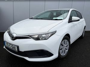 Toyota Auris AURIS VAN 1.4 D4D TERRA - Image 2