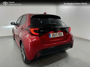 Toyota Yaris YARIS HYBRID PLATINUM - Image 4