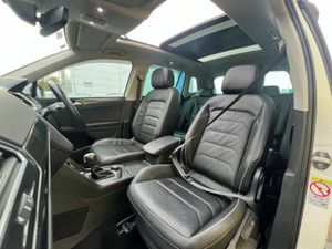 Volkswagen Tiguan HIGHLINE 2.0 TDI 4MOTION // FULL - Image 3