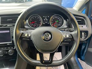 Volkswagen Golf HIGHLINE 1.4 TSI AUTO // LOW MILEA - Image 4