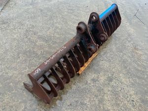 60" STONE / RAKE BUCKET........45mm PINS.......74 - Image 2