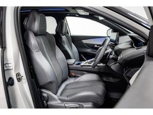 Peugeot 3008 GT 4Drive 1.6 PHEV Twinmotor 4x4 Auto - Image 3
