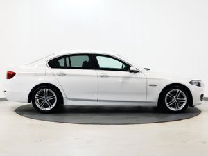*108* 2016 BMW 5-Series 2.0d se - Image 3