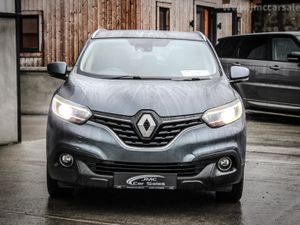 IMMACULATE 2017 RENAULT KADJAR DYNAMIC NAV - Image 2