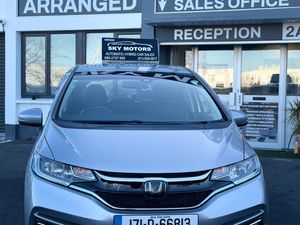 2017 Honda JAZZ/FIT 1.5 Hybrid auto, Top Specs - Image 2