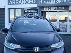 2017 Honda JAZZ/FIT 1.5 Hybrid auto, Sport Specs - Image 2