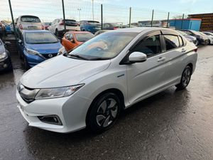 2015 Honda Grace HYBRID Automatic - Image 4