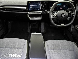 Renault Megane E-Tech Techno EV60 220hp - Image 3