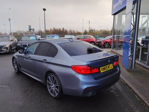 BMW 5 SERIES 530E M SPORT *HARMON/KARDON +SUNROOF* - Image 4