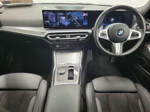 BMW 3-Series 320d M Sport Touring - Image 4
