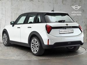 Mini Cooper Cooper C 5 Door - Image 2